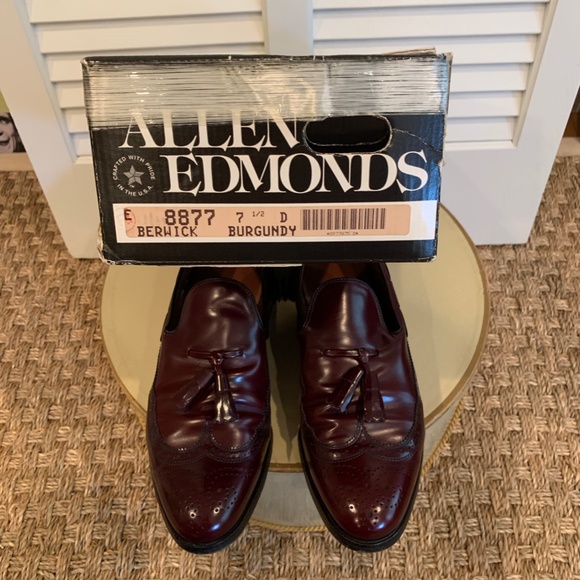 Allen Edmonds Berwick Burgundy Dress Loafers 7 1/2 D main image 10